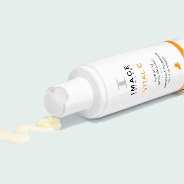 Flacon du nettoyant visage VITAL C 177ml, hydratation quotidienne